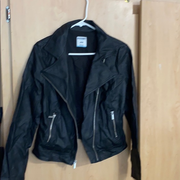 Leather type ? Jacket - Picture 1 of 3